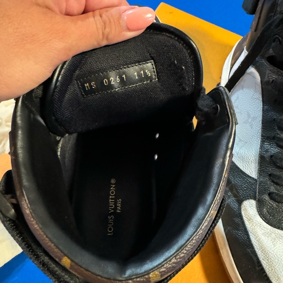 Men’s Louis Vuitton Rivoli Tricolor leather Monogram High Top Sneakers size 11.5 - Picture 3 of 4